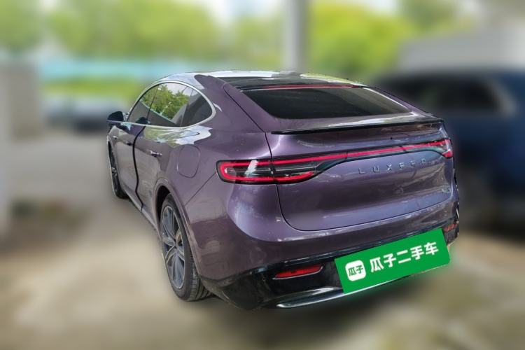 Used Hima Luxeed R7 2024 All-Electric 802 km Max Rear Left 45 Deg