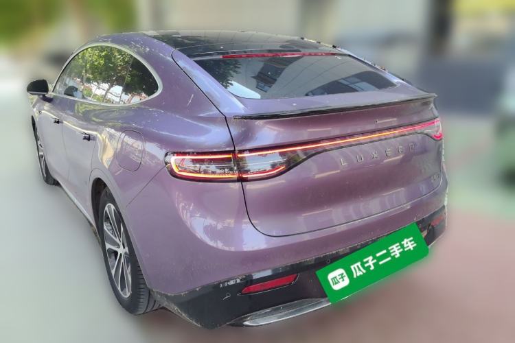 Used Hima Luxeed R7 2024 All-Electric 736 km Ultra Rear Left 45 Deg