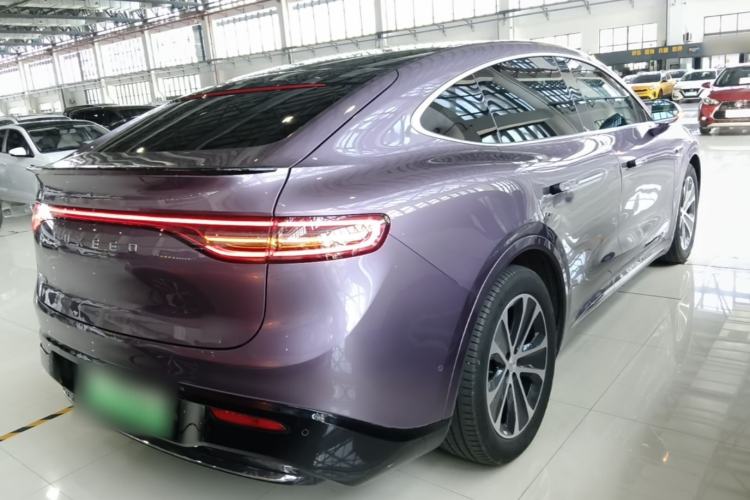Used Hima Luxeed R7 2024 All-Electric 802 km Max Rear Right 45 Deg
