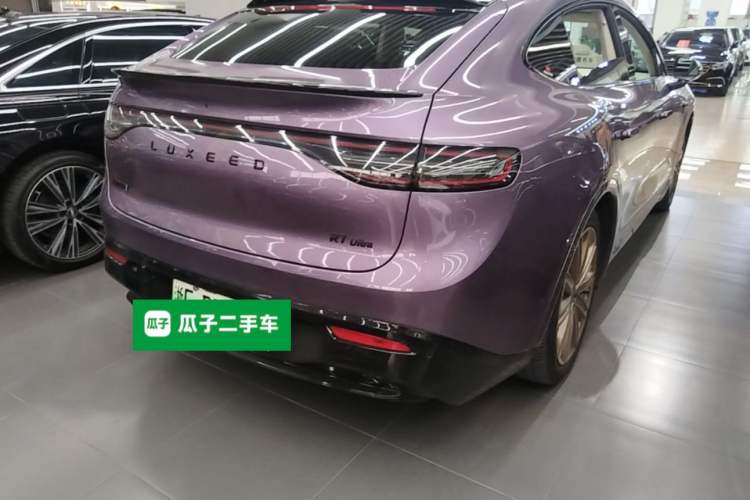 Used Hima Luxeed R7 2024 All-Electric 736 km Ultra Rear Right 45 Deg