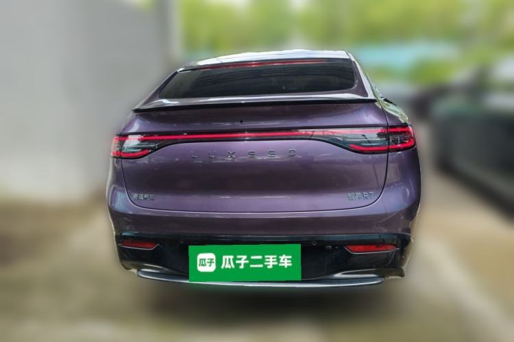 Used Hima Luxeed R7 2024 All-Electric 802 km Max Rear