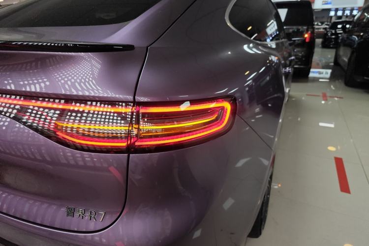 Used Hima Luxeed R7 2024 All-Electric 667 km Max Right Rear Taillight