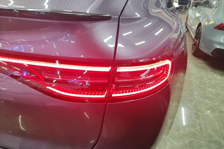 Used Hima Luxeed R7 2024 Pure Electric 667km Pro Right Rear Taillight