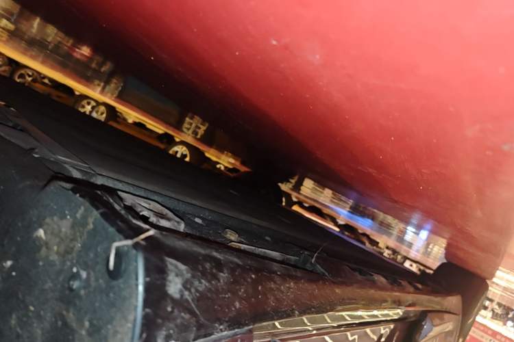 Used Hima Luxeed R7 2024 All-Electric 802 km Max Right Side Sill