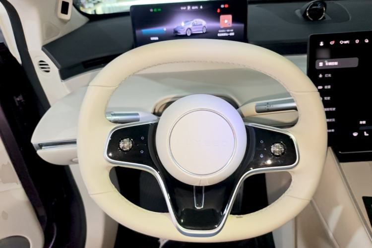 Used Hima Luxeed R7 2024 All-Electric 736 km Ultra Steering Wheel