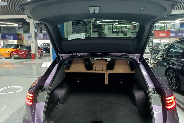 Used Hima Luxeed R7 2024 All-Electric 736 km Ultra Trunk