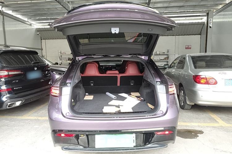 Used Hima Luxeed R7 2024 All-Electric 667 km Max Trunk