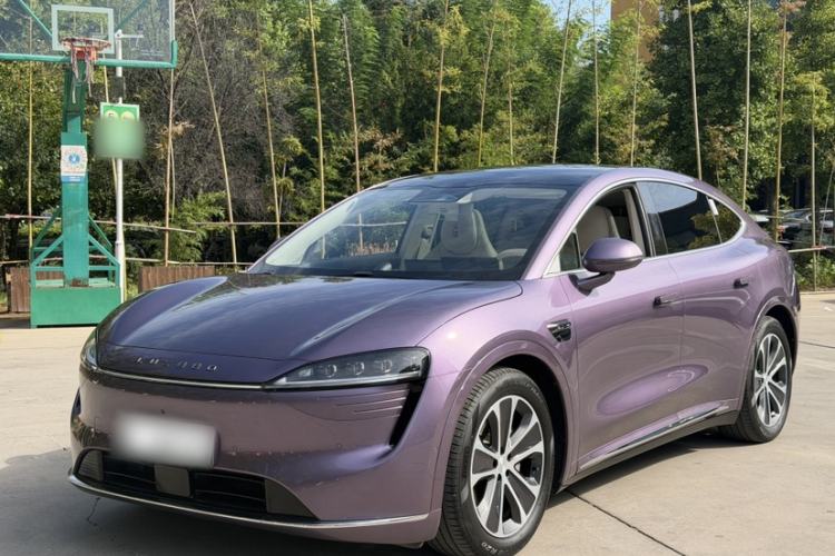 Hima Luxeed R7 2024 Pure Electric 667km Pro