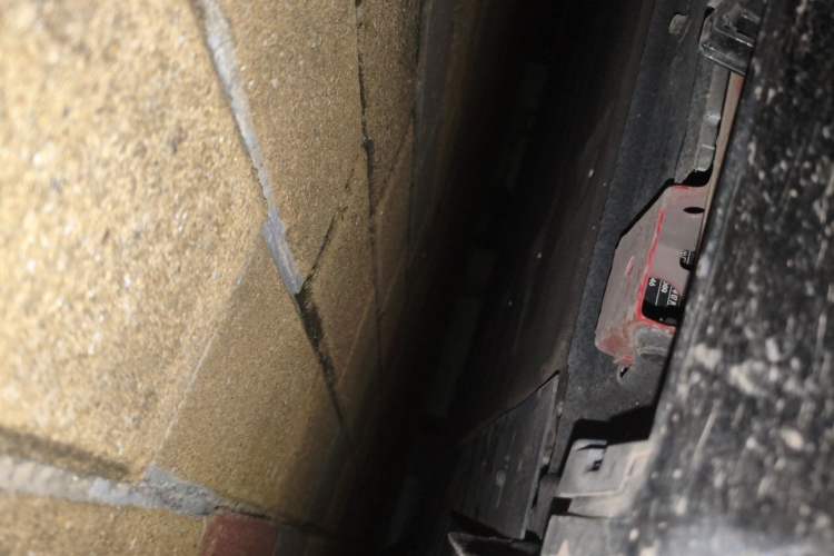 Used Hima Luxeed R7 2024 All-Electric 667 km Max Chassis Rear Left