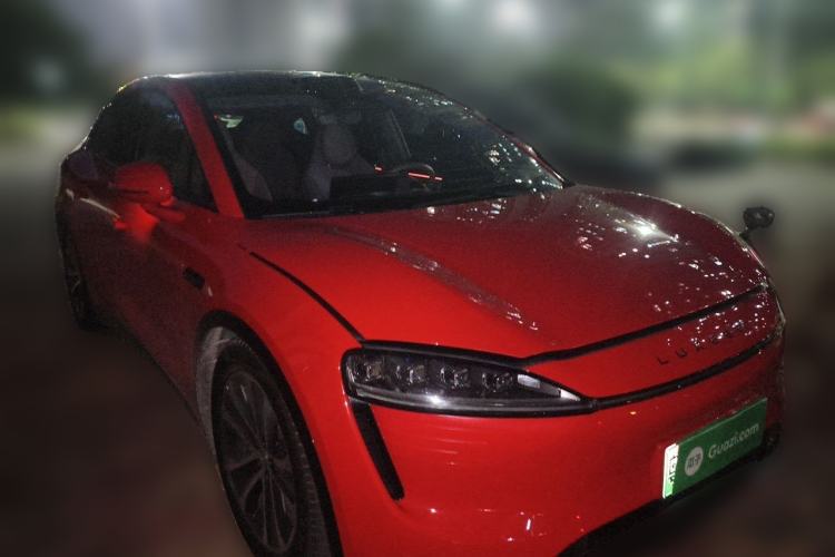 Used Hima Luxeed R7 2024 All-Electric 667 km Max Front Right 45 Deg