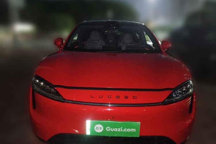 Used Hima Luxeed R7 2024 All-Electric 667 km Max Front