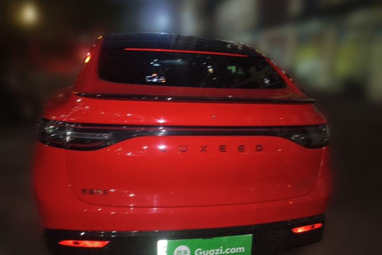 Used Hima Luxeed R7 2024 All-Electric 667 km Max Rear