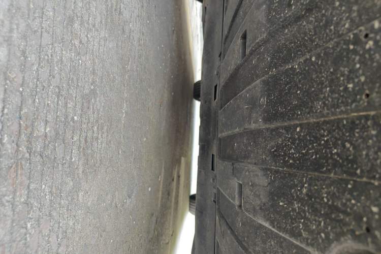 Used Hima Luxeed R7 2024 All-Electric 667 km Max Chassis Rear