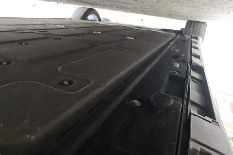 Used Hima Luxeed R7 2024 All-Electric 802 km Max Chassis Rear Left