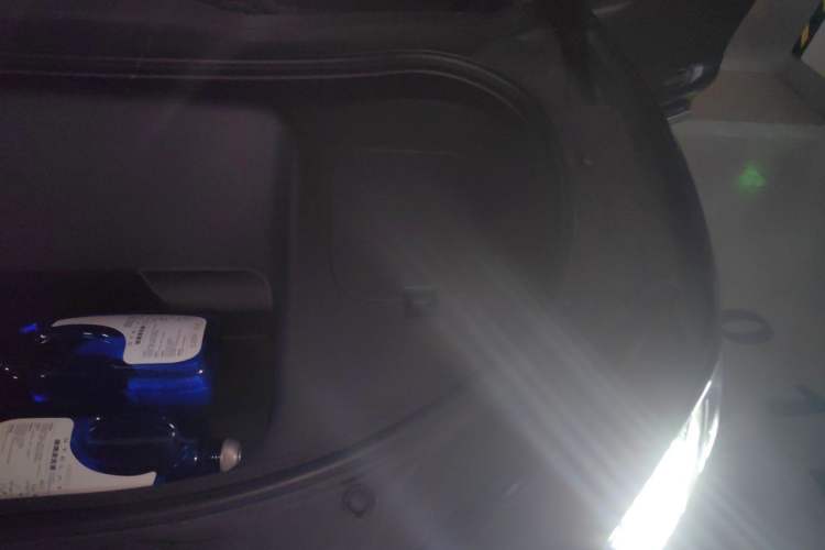 Used Hima Luxeed R7 2024 Pure Electric 667km Pro Engine Bay Left