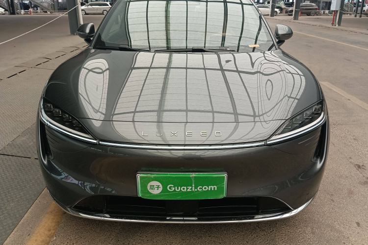 Used Hima Luxeed R7 2024 All-Electric 736 km Ultra Exterior 1