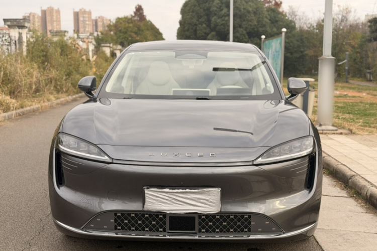 Used Hima Luxeed R7 2024 Pure Electric 667km Pro Exterior 4