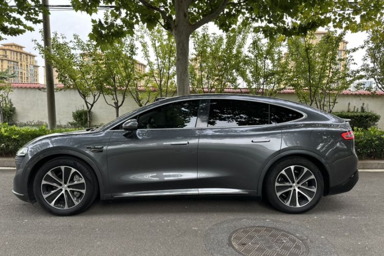 Used Hima Luxeed R7 2024 All-Electric 802 km Max Exterior 5