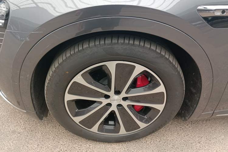 Used Hima Luxeed R7 2024 All-Electric 736 km Ultra Exterior 7