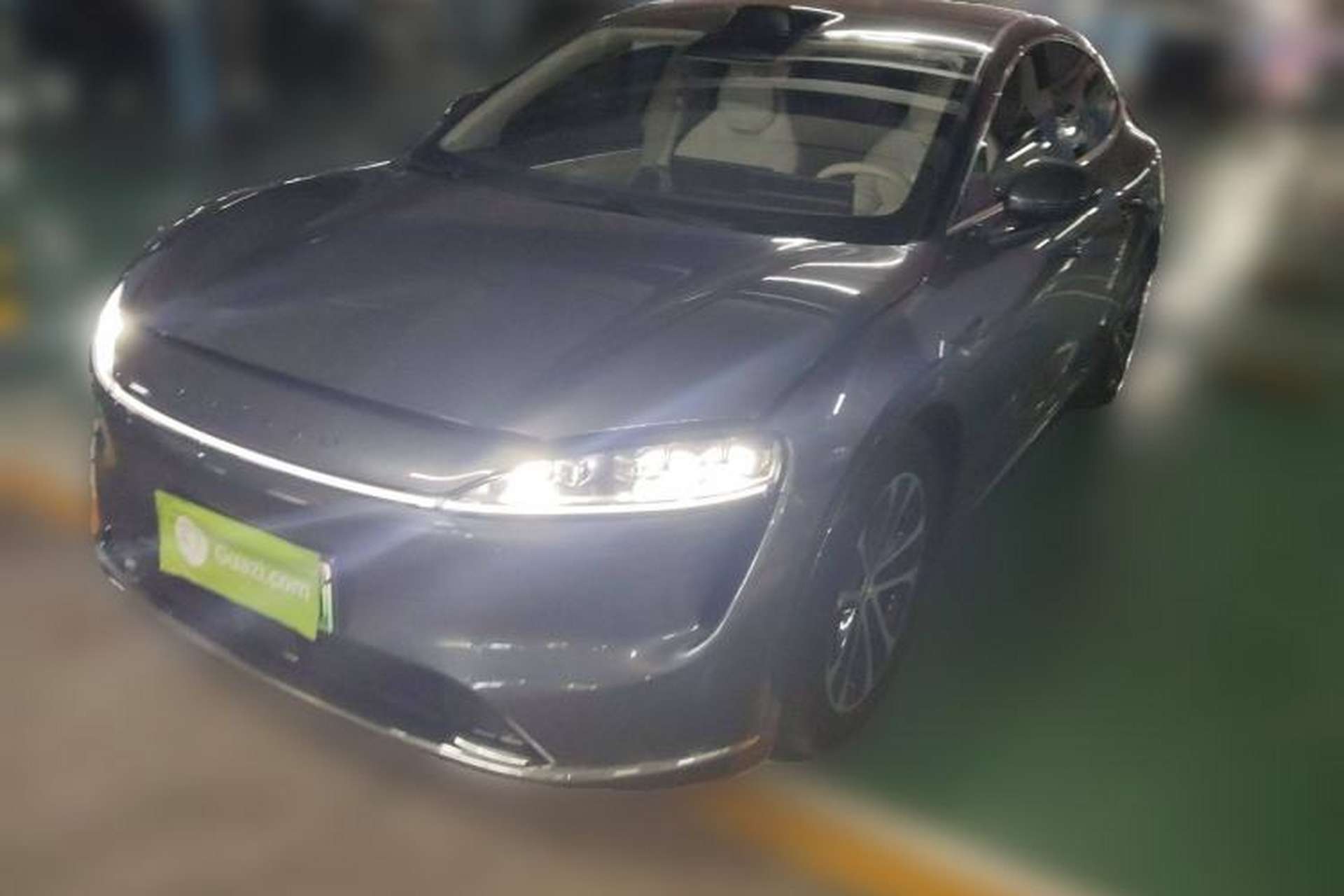 Used Hima Luxeed R7 2024 All-Electric 802 km Max Front Left 45 Deg