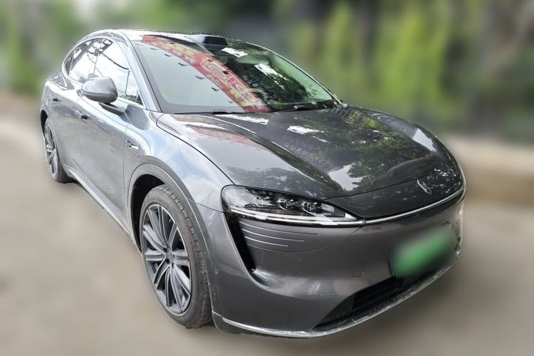 Used Hima Luxeed R7 2024 All-Electric 802 km Max Front Right 45 Deg