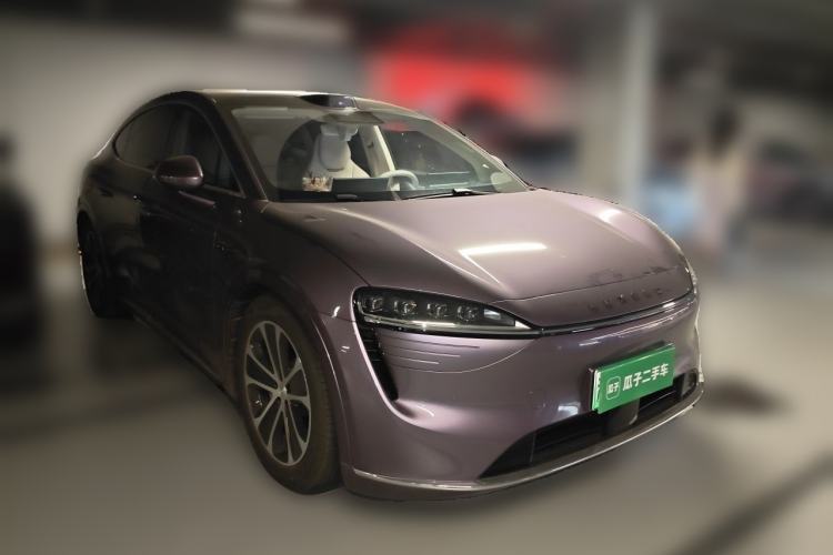 Used Hima Luxeed R7 2024 All-Electric 802 km Max Front Right 45 Deg