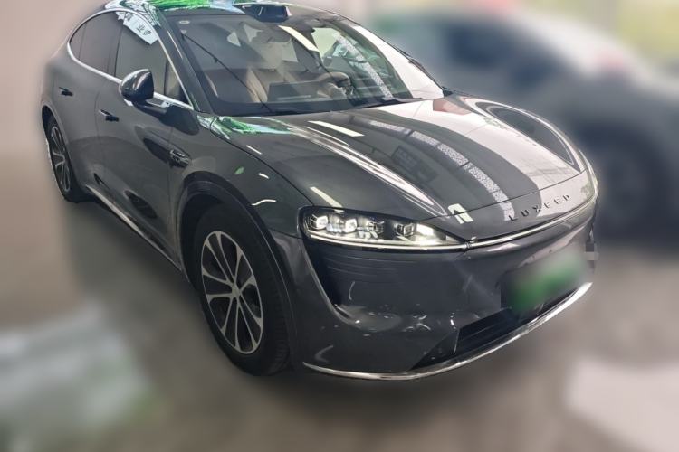 Used Hima Luxeed R7 2024 All-Electric 736 km Ultra Front Right 45 Deg