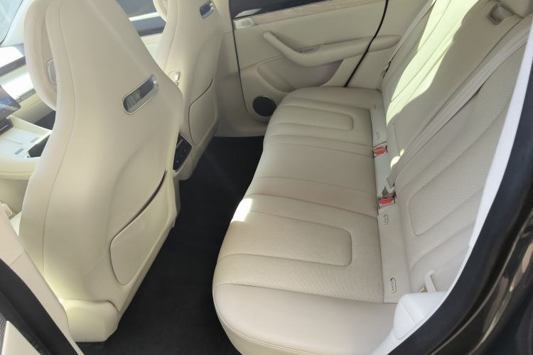 Used Hima Luxeed R7 2024 All-Electric 802 km Max Interior 4