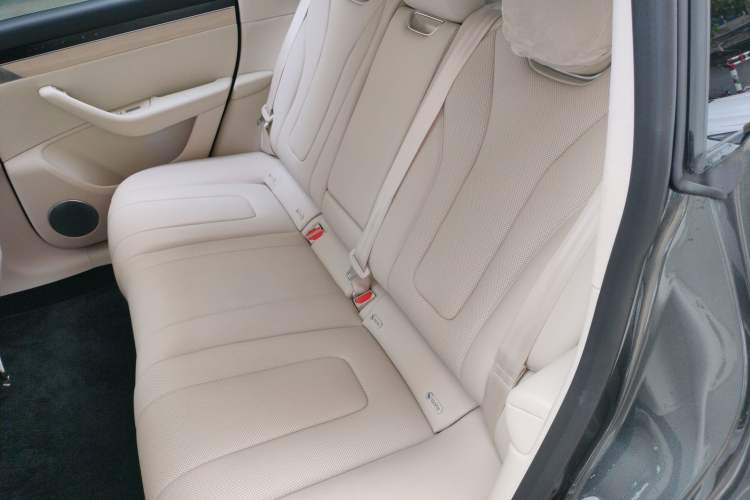 Used Hima Luxeed R7 2024 Pure Electric 667km Pro Interior 4
