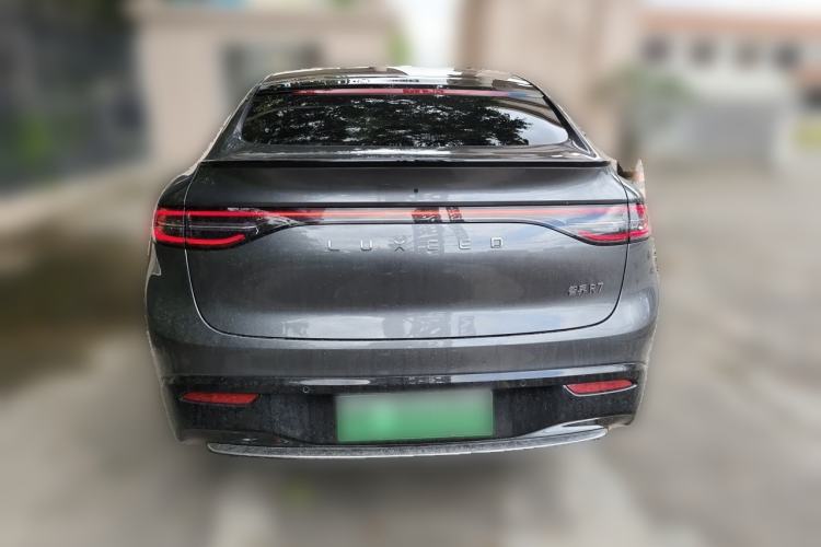 Used Hima Luxeed R7 2024 All-Electric 802 km Max Rear