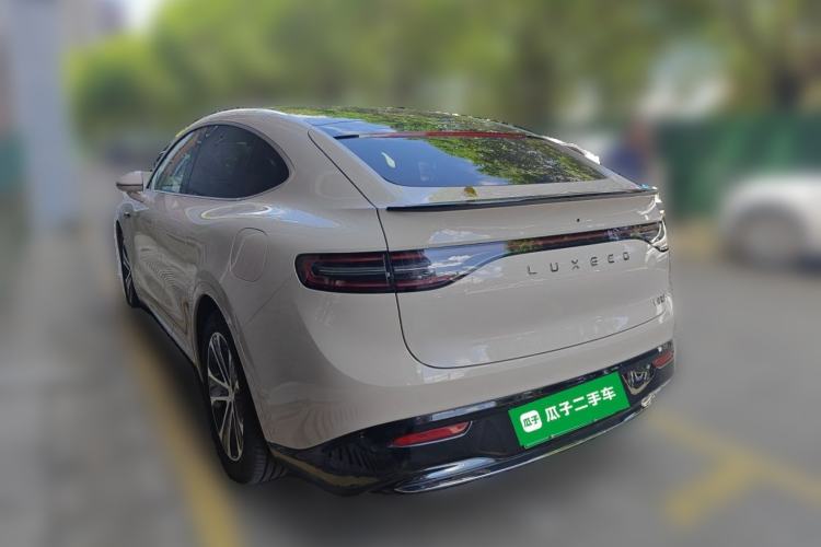 Used Hima Luxeed R7 2024 All-Electric 667 km Max Rear Left 45 Deg