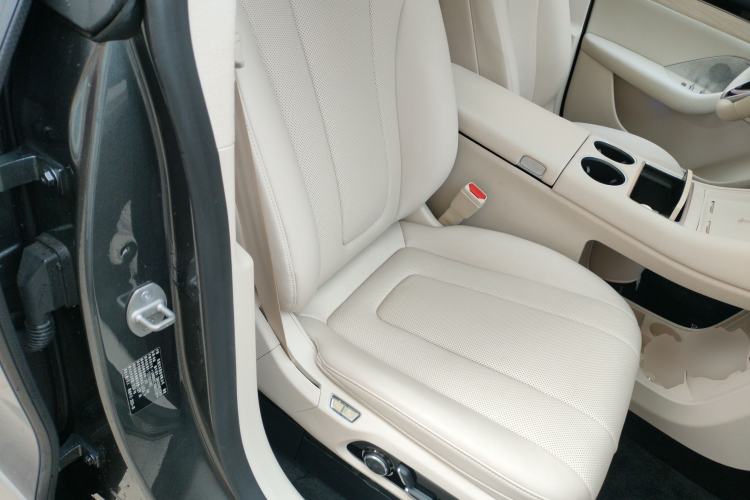 Used Hima Luxeed R7 2024 Pure Electric 667km Pro Right Front Seat