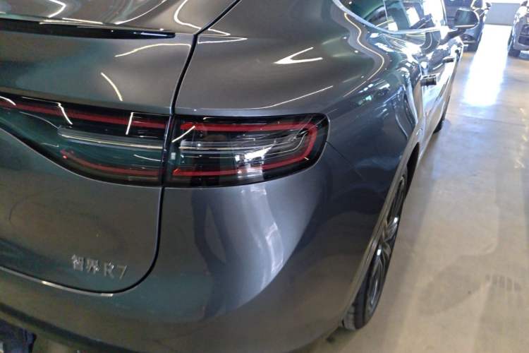Used Hima Luxeed R7 2024 All-Electric 667 km Max Right Rear Taillight