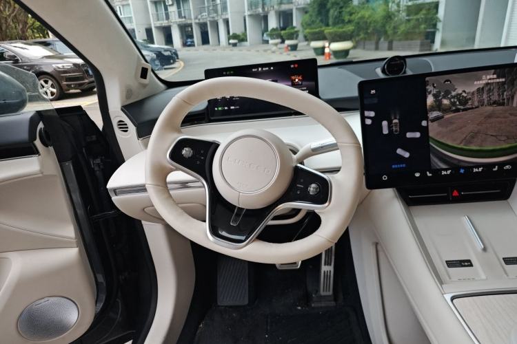 Used Hima Luxeed R7 2024 Pure Electric 667km Pro Steering Wheel