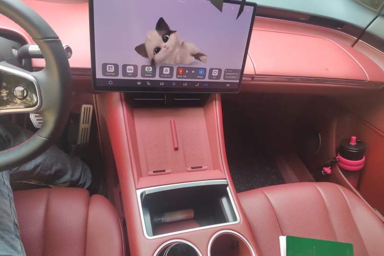 Used Hima Luxeed R7 2024 All-Electric 667 km Max Audio And AC Panel