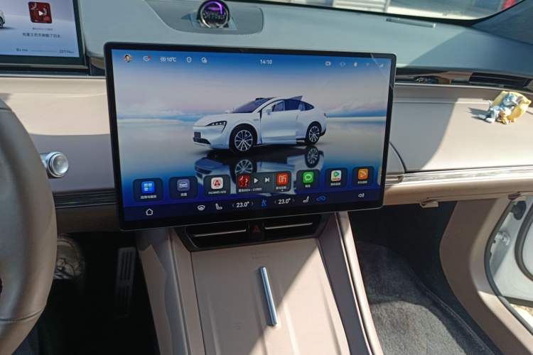 Used Hima Luxeed R7 2024 All-Electric 802 km Max Audio And AC Panel