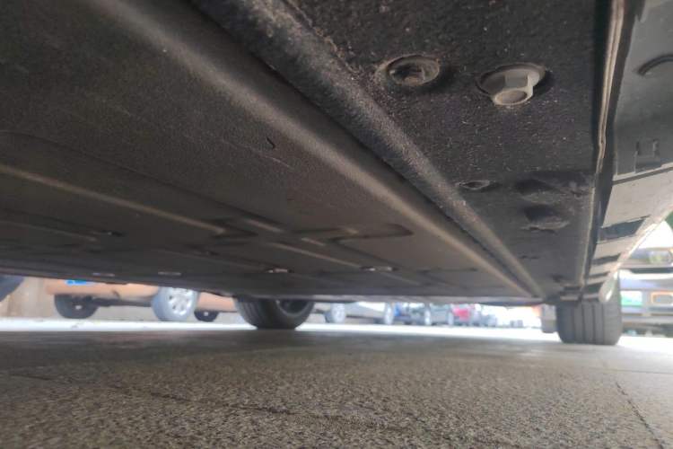 Used Hima Luxeed R7 2024 All-Electric 667 km Max Chassis Front Left