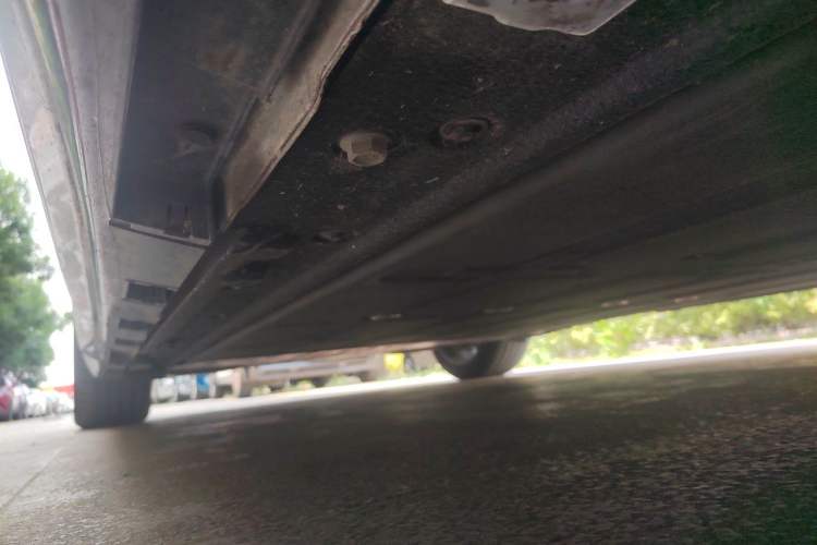 Used Hima Luxeed R7 2024 All-Electric 667 km Max Chassis Front Right