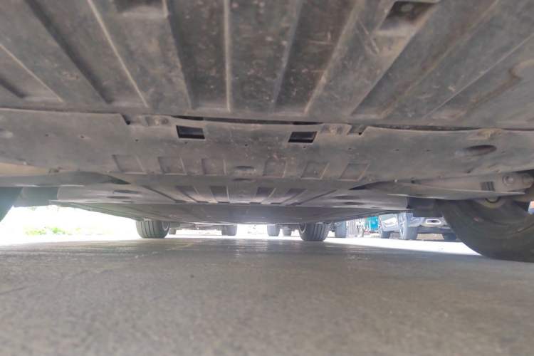 Used Hima Luxeed R7 2024 All-Electric 667 km Max Chassis Rear
