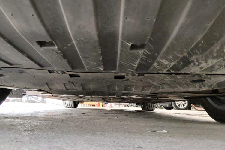 Used Hima Luxeed R7 2024 All-Electric 802 km Max Chassis Rear