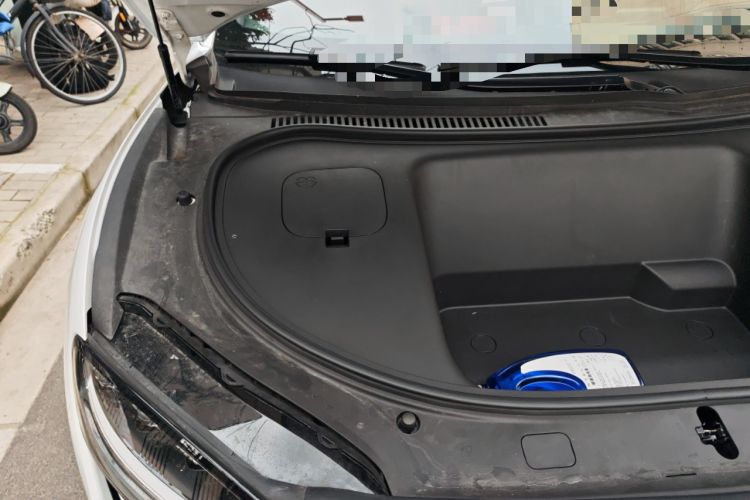 Used Hima Luxeed R7 2024 All-Electric 802 km Max Engine Bay Right