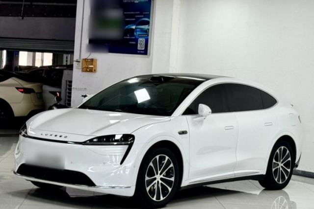 Używany Hima Luxeed R7 2024 All-Electric 802 km Max