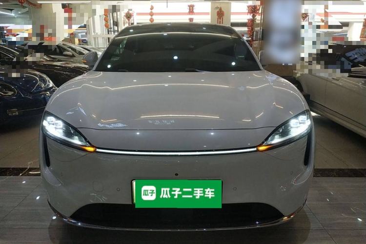 Used Hima Luxeed R7 2024 Pure Electric 667km Pro Front