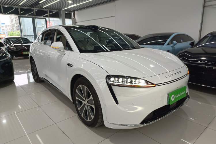 Used Hima Luxeed R7 2024 All-Electric 802 km Max Front Right 45 Deg