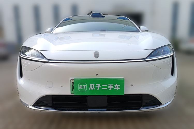Used Hima Luxeed R7 2024 All-Electric 802 km Max Front