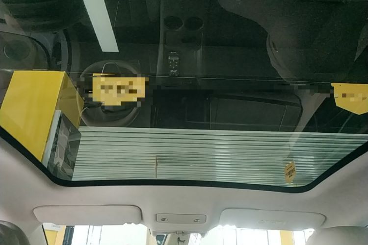 Used Hima Luxeed R7 2024 All-Electric 736 km Ultra Headliner