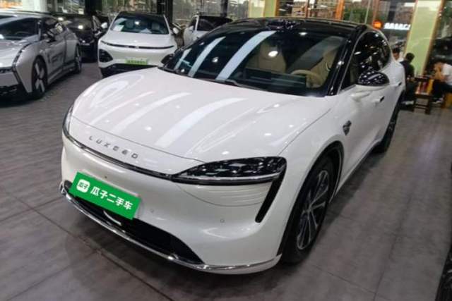 Used Hima Luxeed R7 2024 All-Electric 802 km Max
