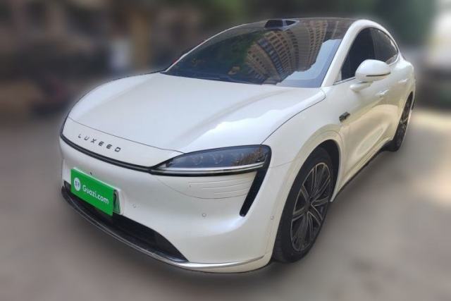 Used Hima Luxeed R7 2024 All-Electric 667 km Max