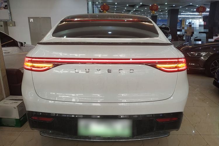 Used Hima Luxeed R7 2024 Pure Electric 667km Pro Rear