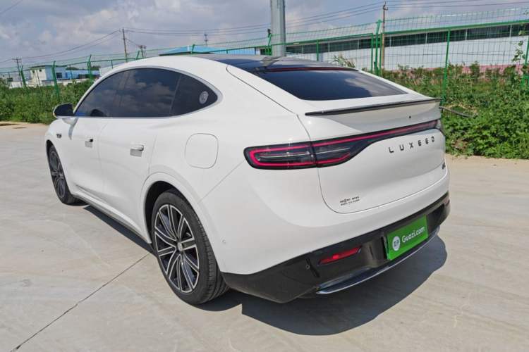 Used Hima Luxeed R7 2024 All-Electric 736 km Ultra Rear Left 45 Deg